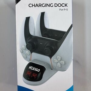 Charging Dock for P-5 Controllers - Black and White